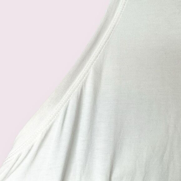 Lululemon Nook Tank * Vitasea Wunderlust 2015 Women’s Size 6 White RARE Two-Way - Picture 9 of 14